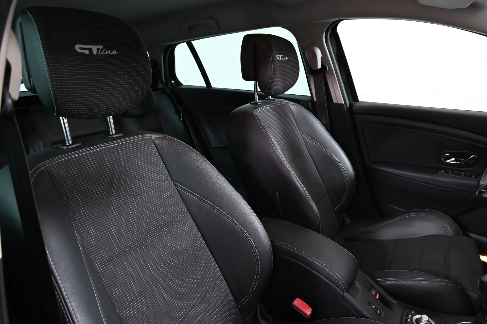 Renault Mégane Sport Tourer 1.5 dCi GT Line 26