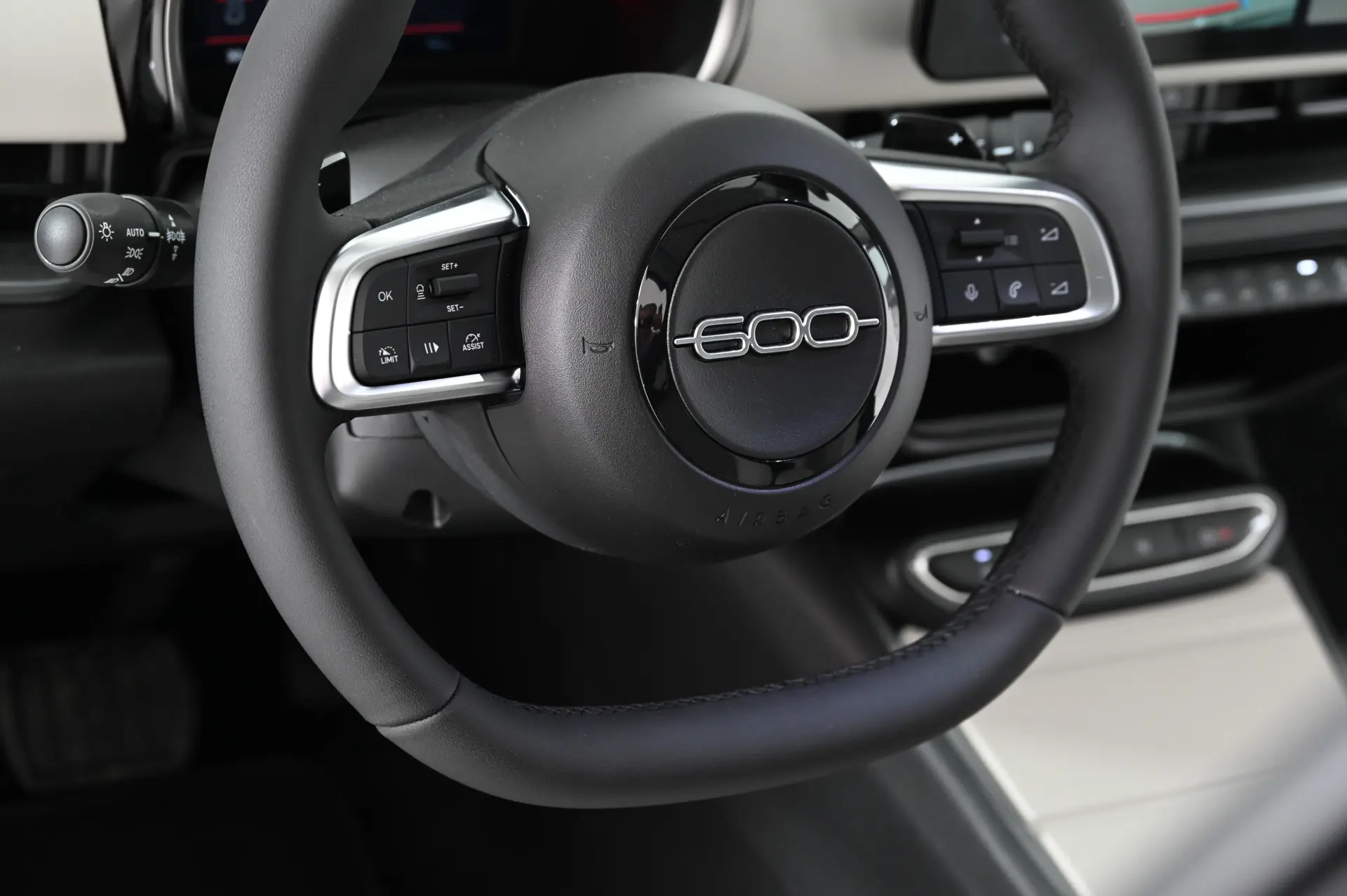 Fiat 600 1.2 Hybrid La Prima 20