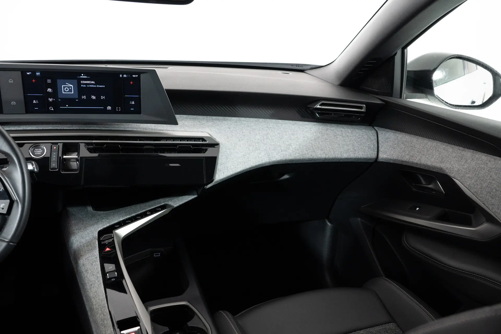 Peugeot 3008 1.2 Hybrid Allure Pack e-DCS6 27