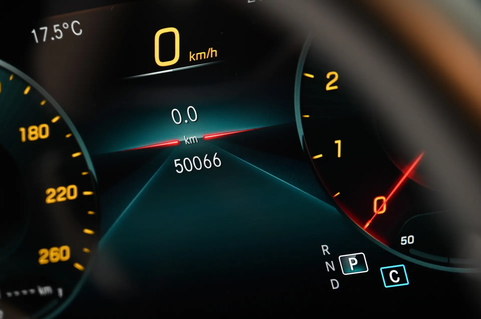 Mercedes-Benz GLA 200 AMG Line 18