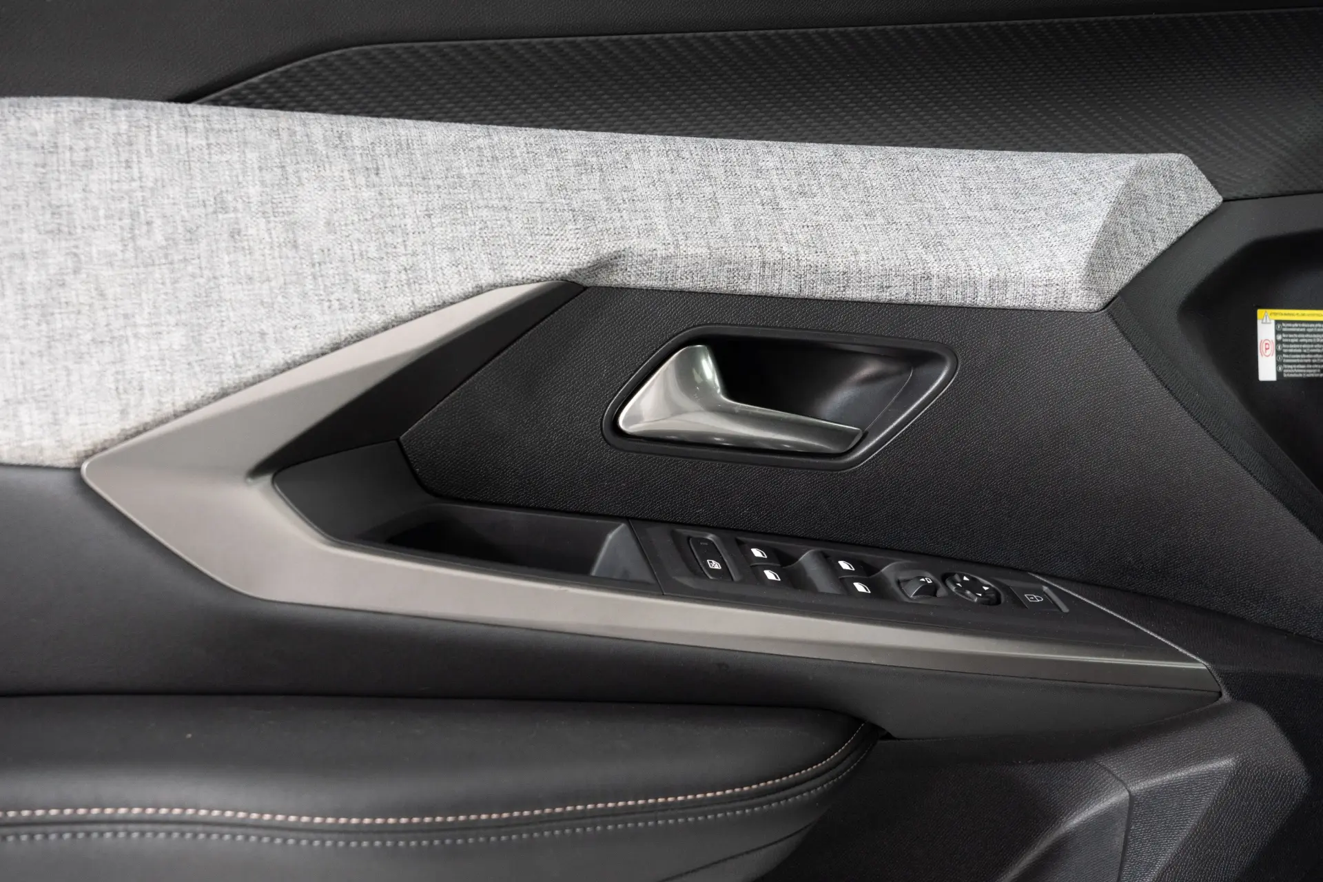 Peugeot 3008 1.2 Hybrid Allure Pack e-DCS6 43