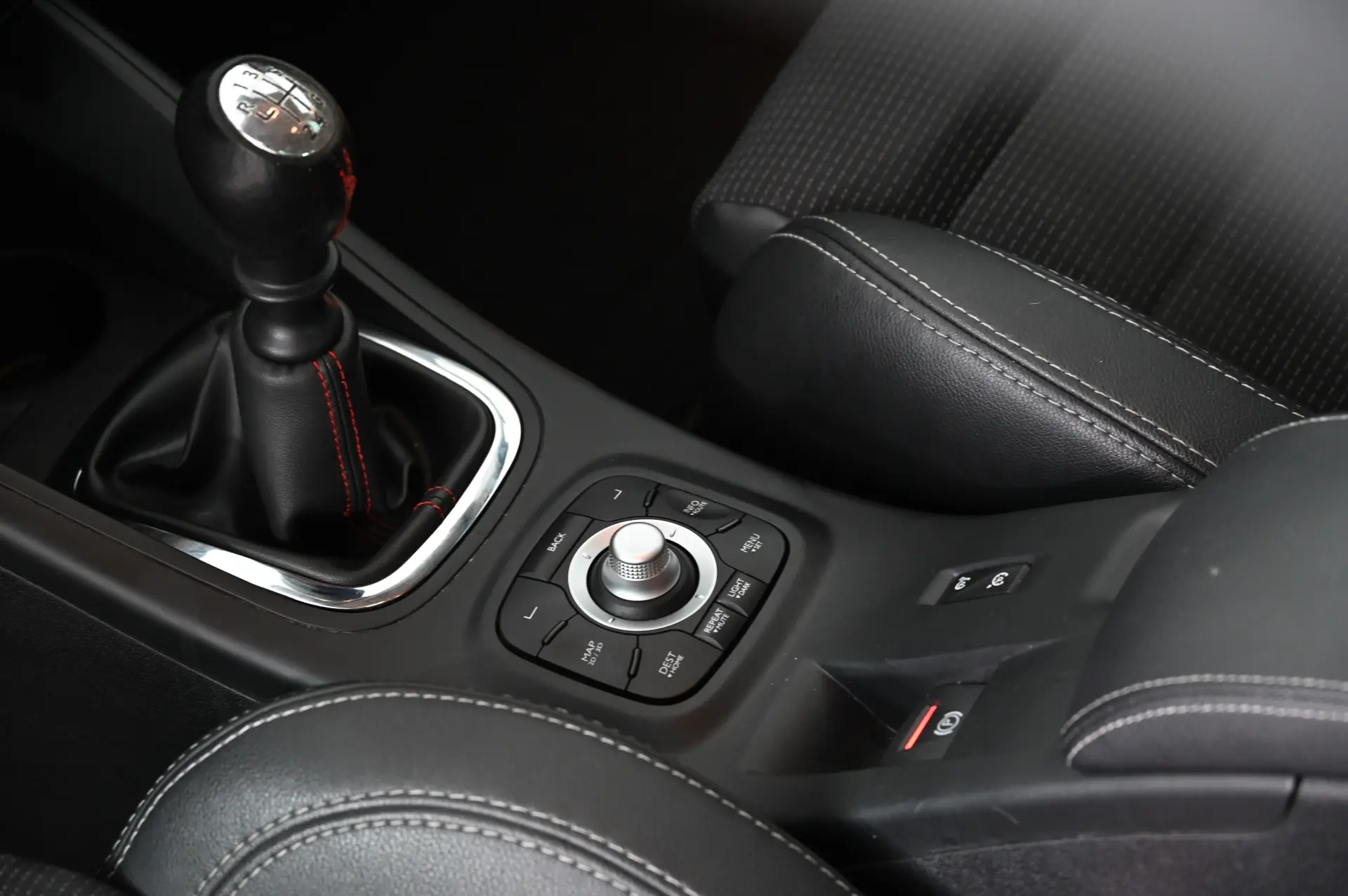 Renault Mégane Sport Tourer 1.5 dCi GT Line 23