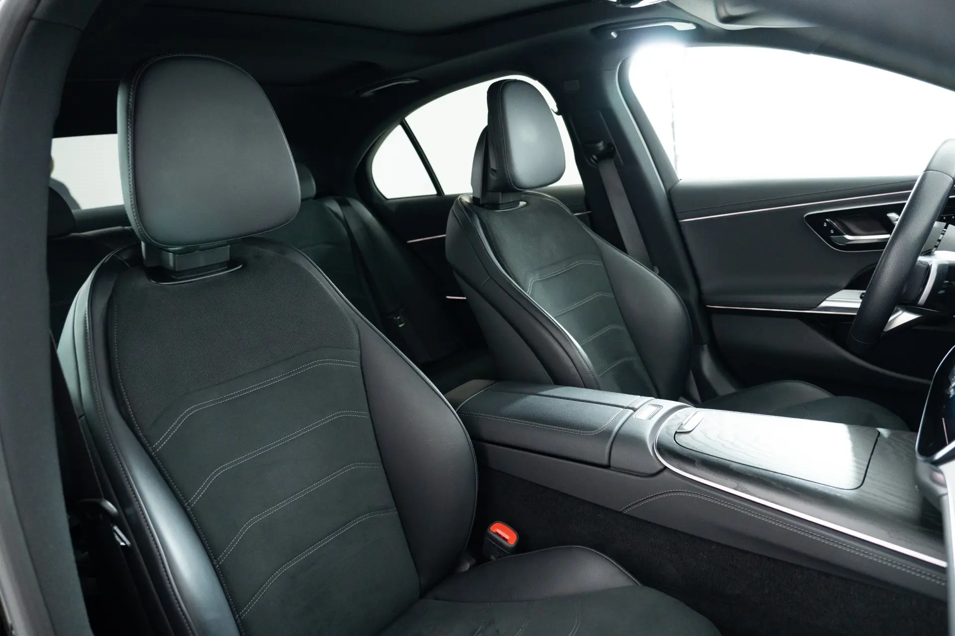 Mercedes-Benz E 300 e 4