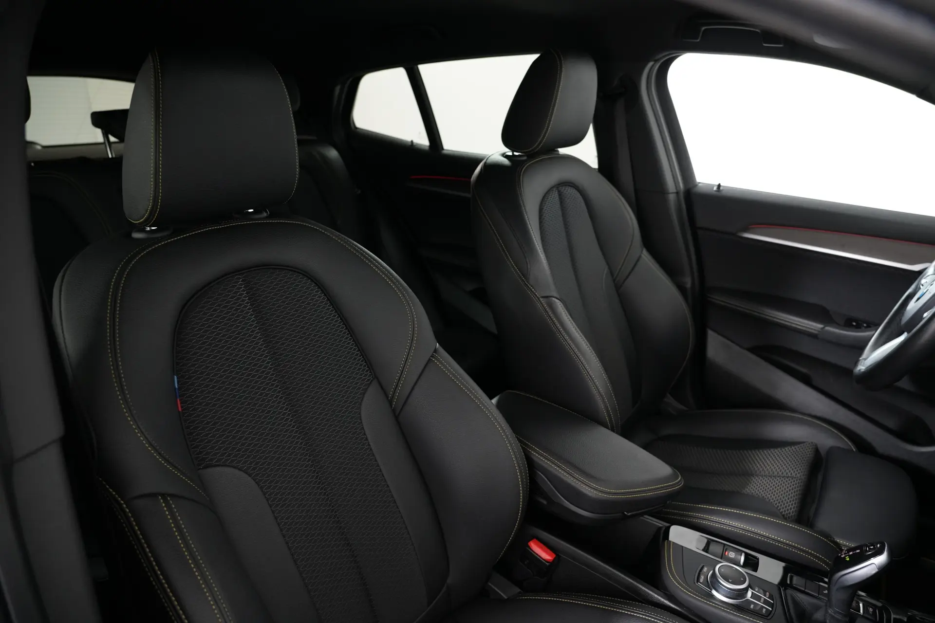 BMW X2 16 d sDrive Auto Pack M 40