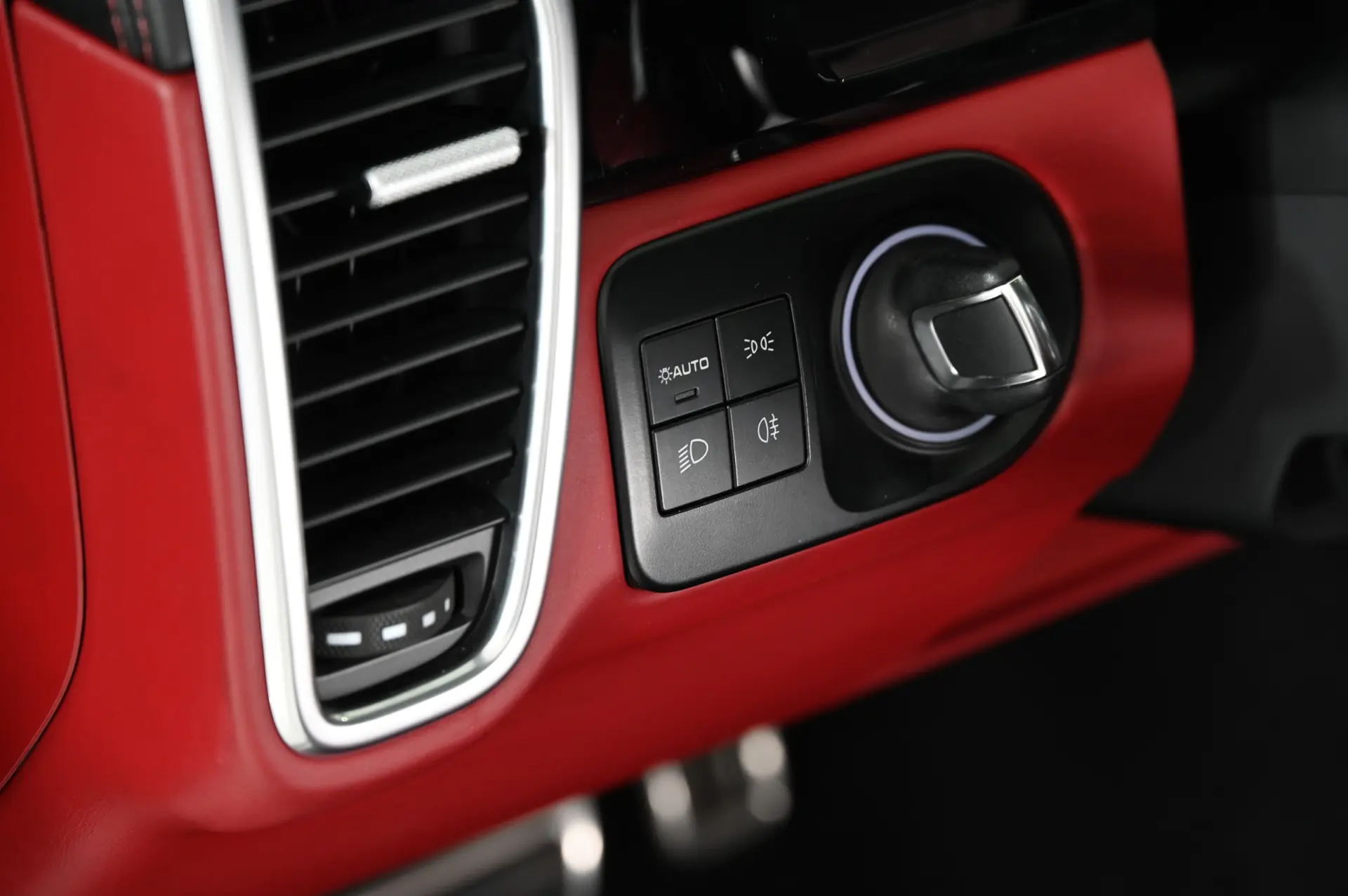 Porsche Cayenne Coupé Turbo S E-Hybrid 15