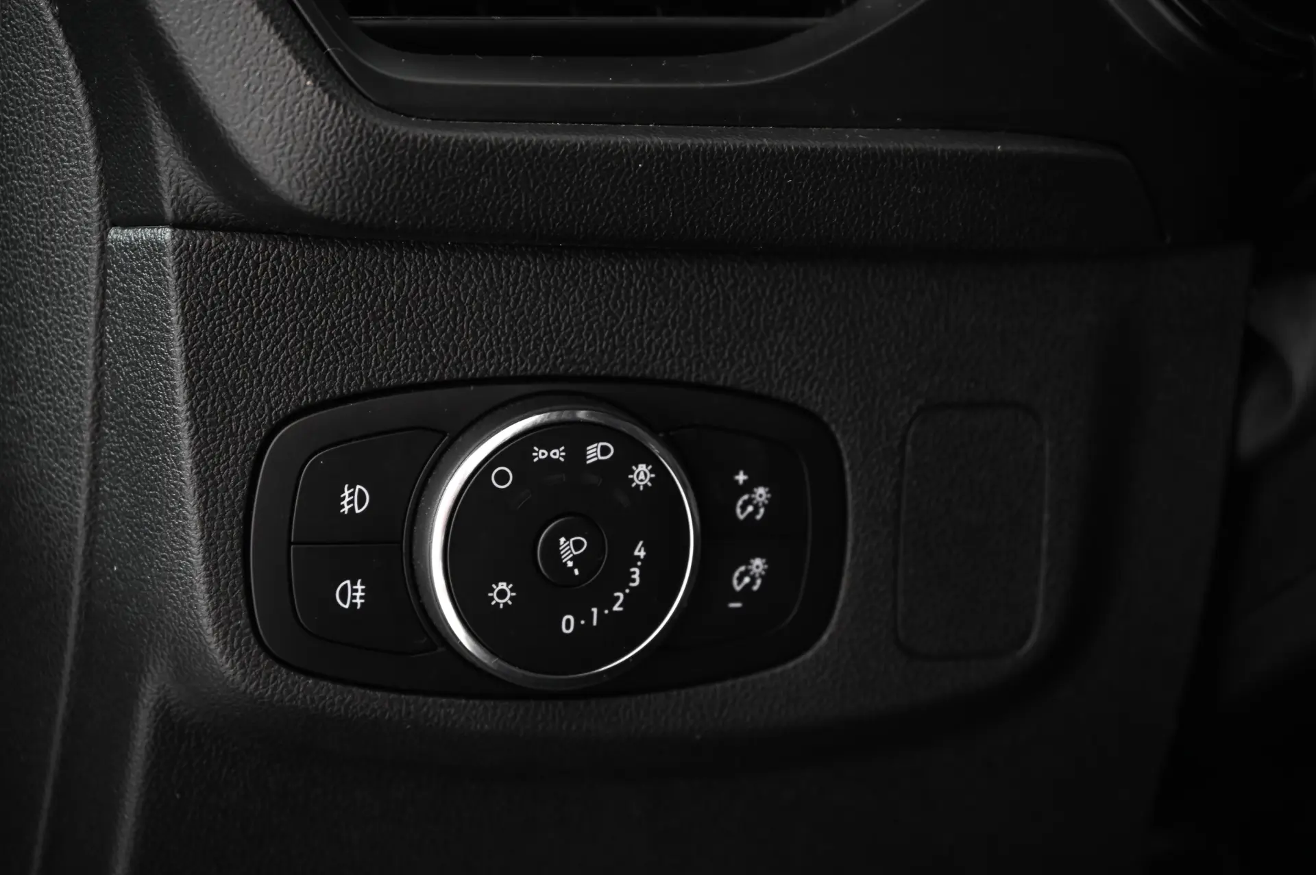 Ford Focus 1.0 EcoBoost MHEV ST-Line Aut. 23