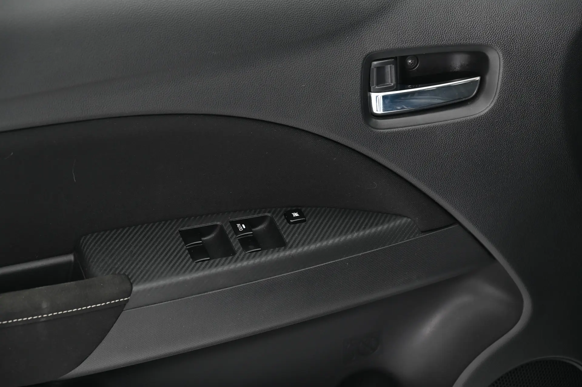 Mitsubishi Space Star 1.2 Connect Edition CVT 30