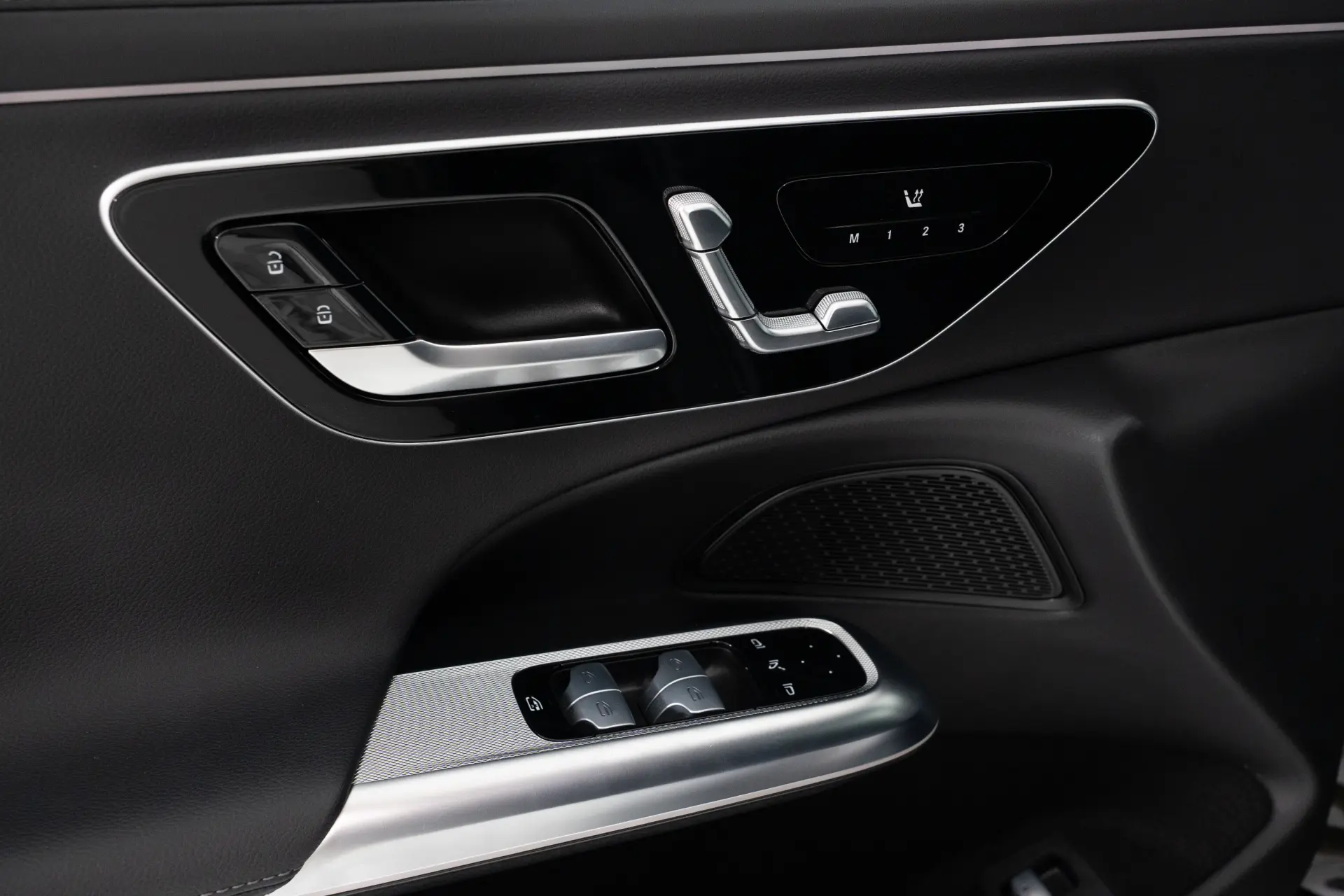 Mercedes-Benz E 300 e 41