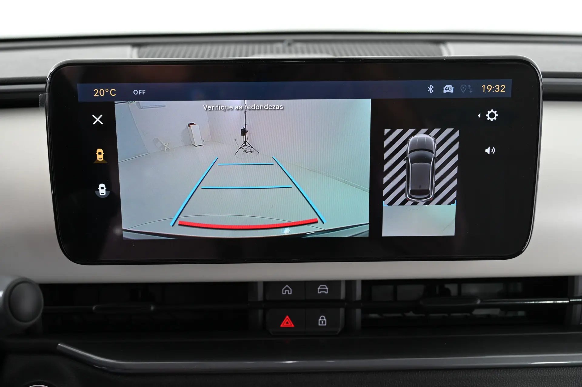 Fiat 600 1.2 Hybrid La Prima 24