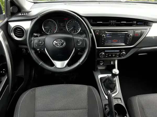 Toyota Auris 1.4 D-4D Comfort 9