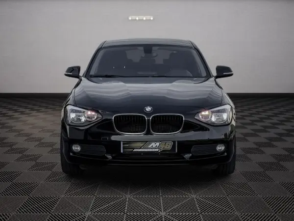 BMW 116 d Line Urban 2