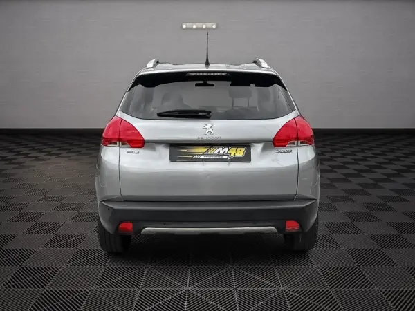 Peugeot 2008 1.2 PureTech Active 6