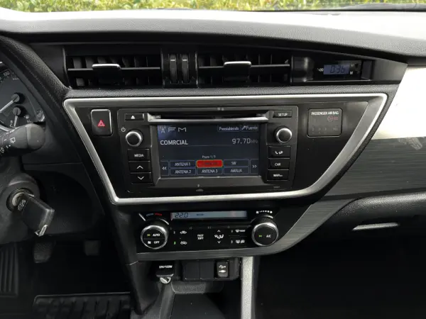 Toyota Auris 1.4 D-4D Comfort 10