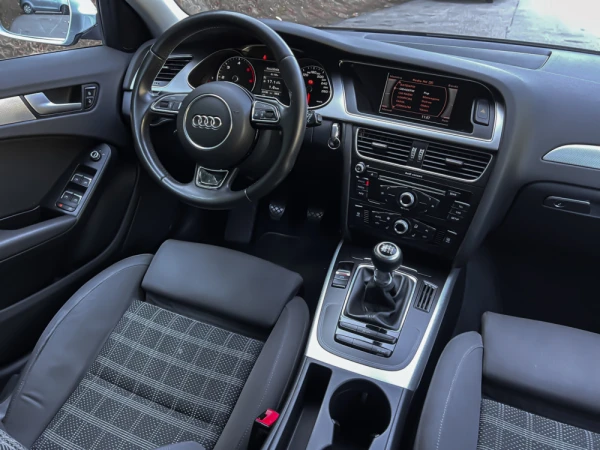 Audi A4 Avant 2.0 TDI Business Line Sport 6