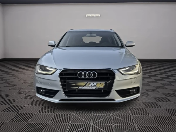 Audi A4 Avant 2.0 TDI Business Line Sport 2