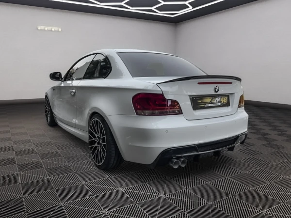 BMW 118 d Pack M 5