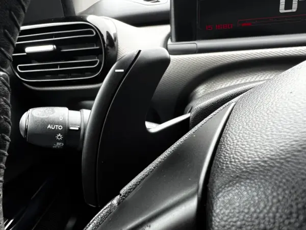 Citroën C4 Cactus 1.6 e-HDi Shine ETG6 16