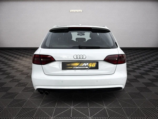 Audi A4 Avant 2.0 TDI S-line Multitronic 5