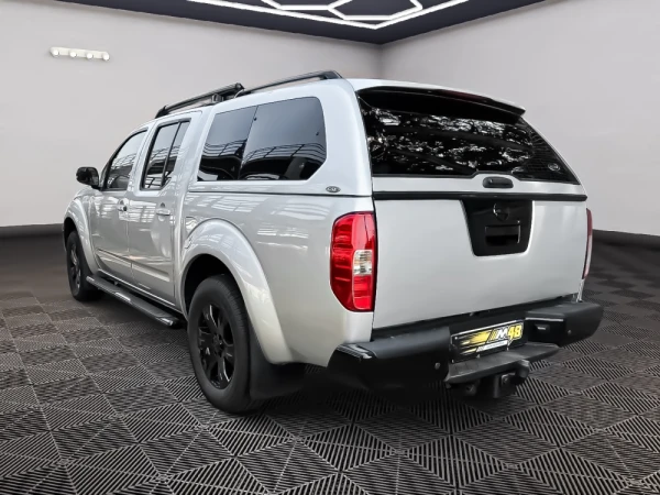 Nissan Navara Nav 2.5 dCi CD SE Comf+C-C+BDT 4