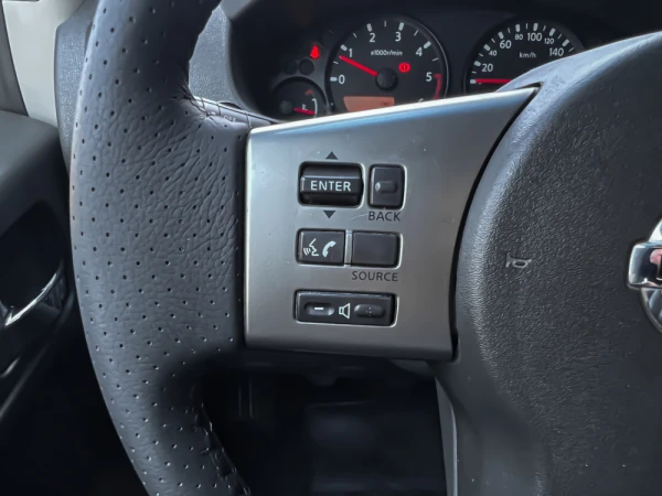 Nissan Navara Nav 2.5 dCi CD SE Comf+C-C+BDT 13