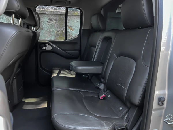 Nissan Navara Nav 2.5 dCi CD SE Comf+C-C+BDT 20