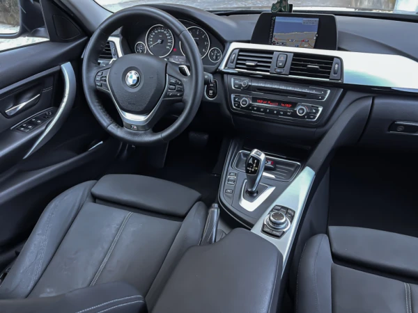 BMW 320 d Touring Auto Line Sport 6