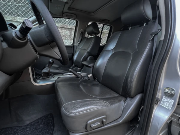 Nissan Navara Nav 2.5 dCi CD SE Comf+C-C+BDT 10