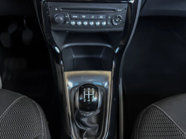 Citroën DS3 1.2 VTi So Chic 9