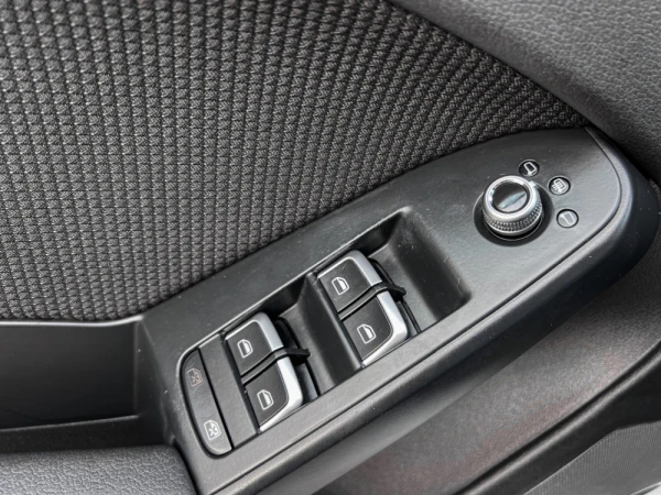 Audi A4 Avant 2.0 TDI S-line Multitronic 16