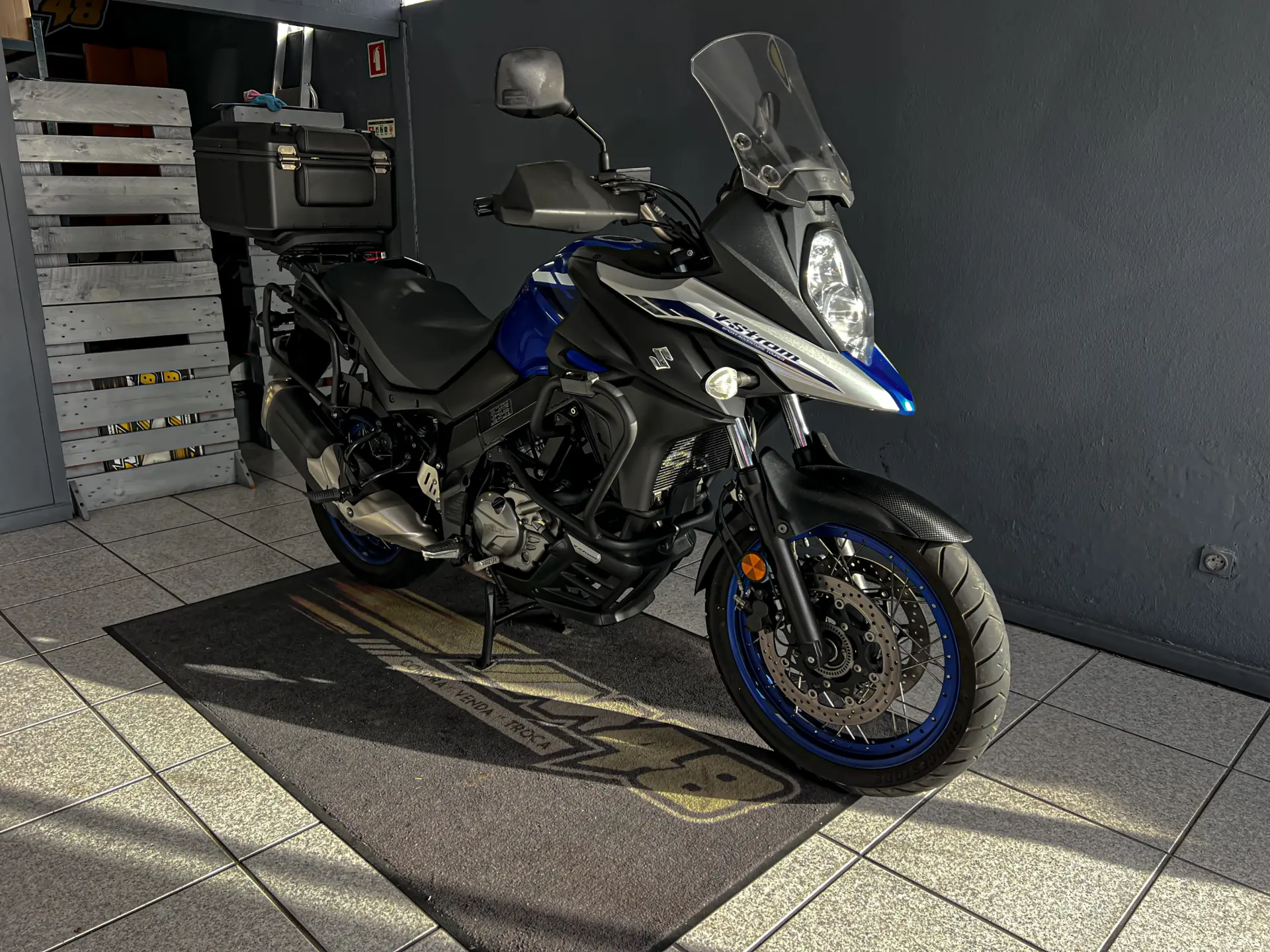 Suzuki v-strom 650 2