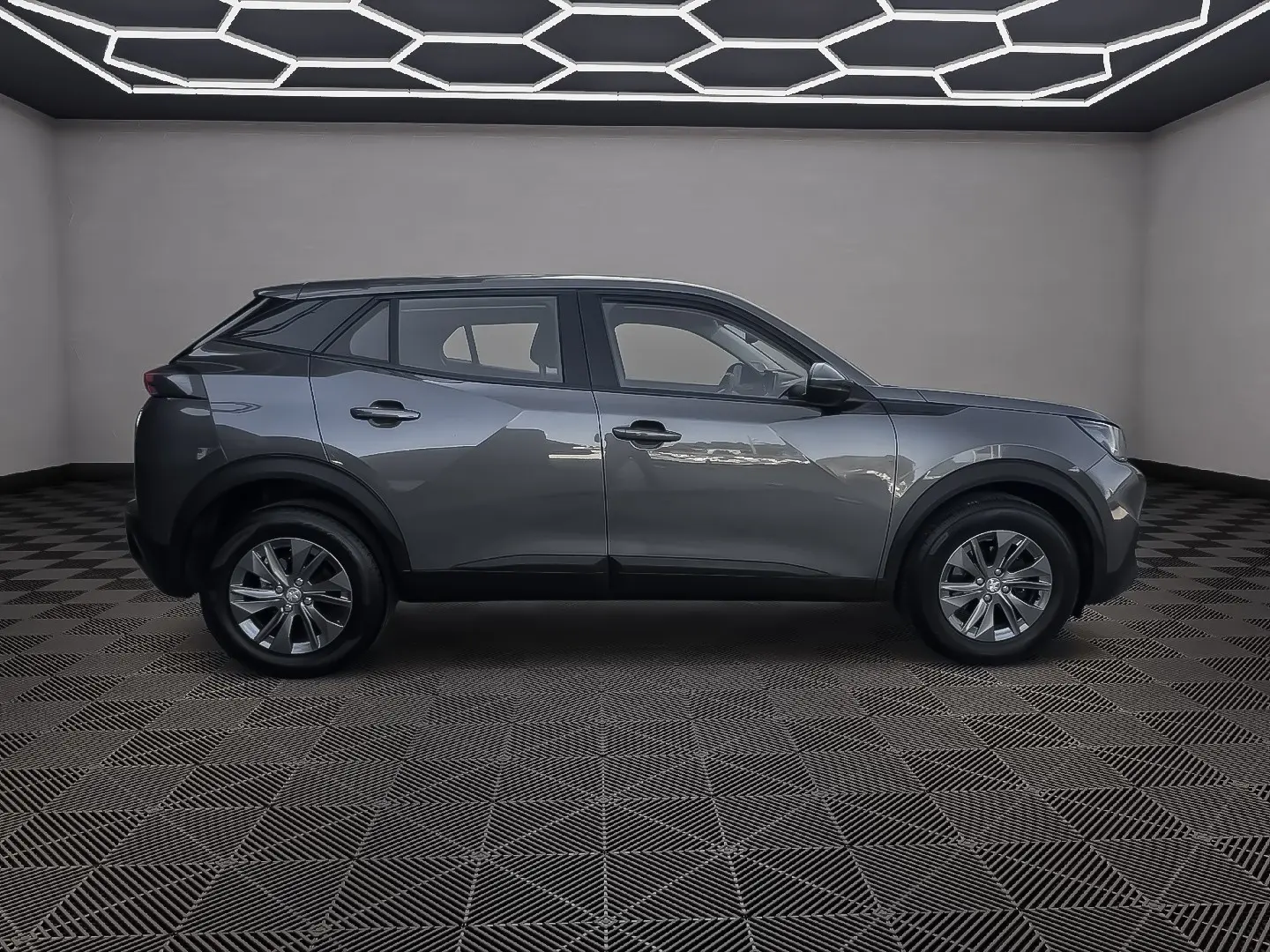 Peugeot 2008 1.2 PureTech Allure 6