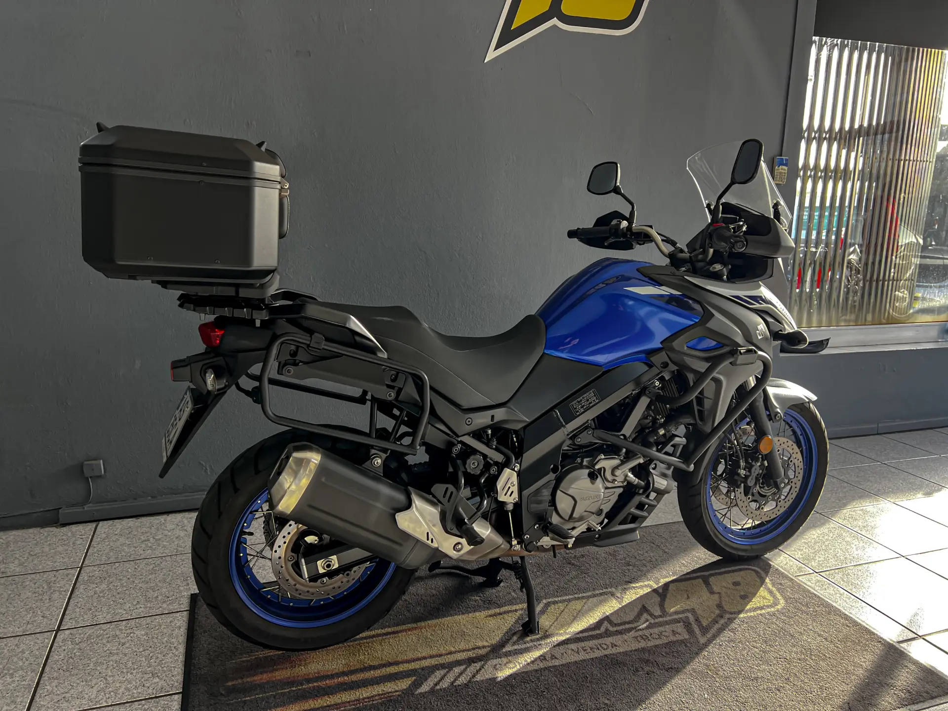 Suzuki v-strom 650 14