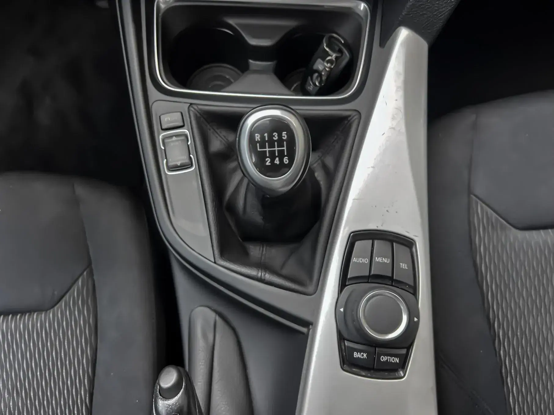 BMW 318 d Touring Line Sport 15