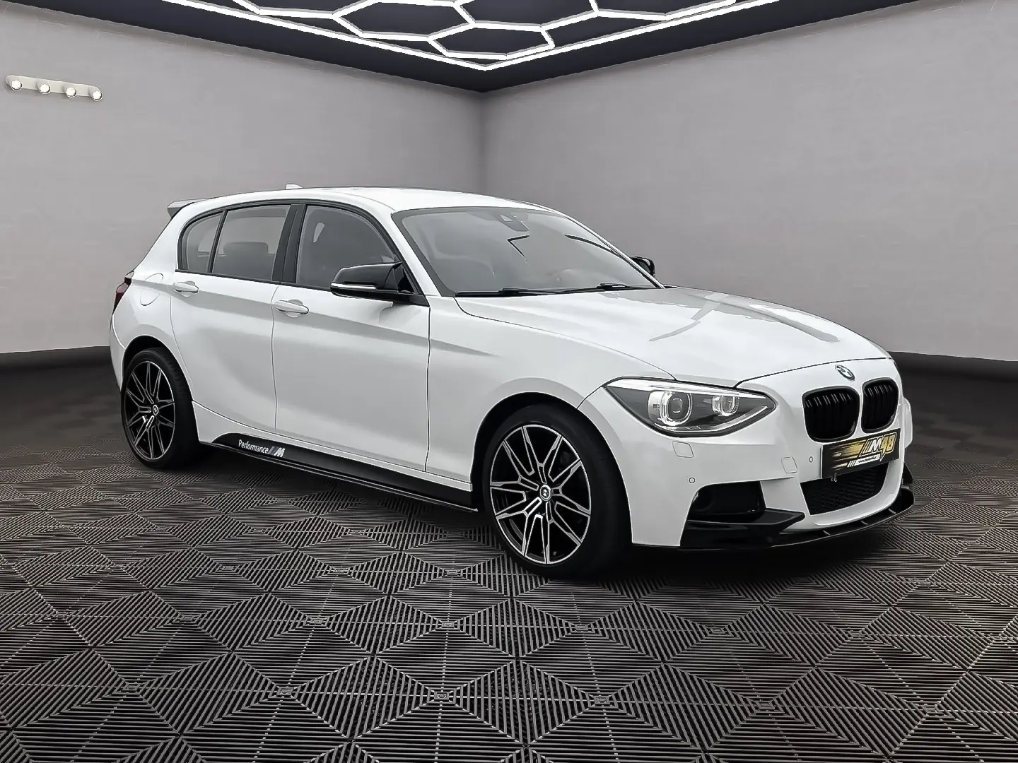 BMW 118 d Pack M 3