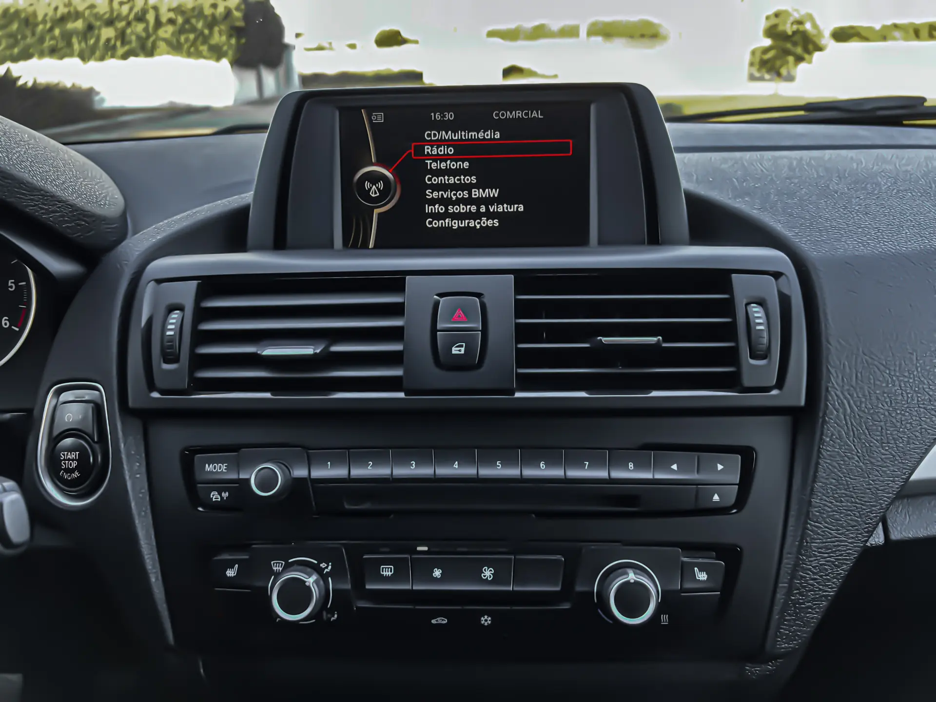 BMW 116 d Line Urban 8