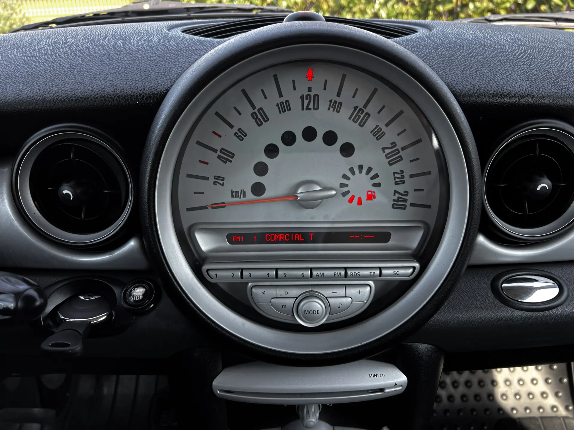 MINI 3 Portas Cooper D 8