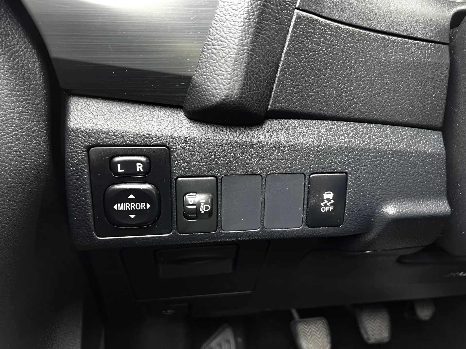 Toyota Auris 1.4 D-4D Comfort 16