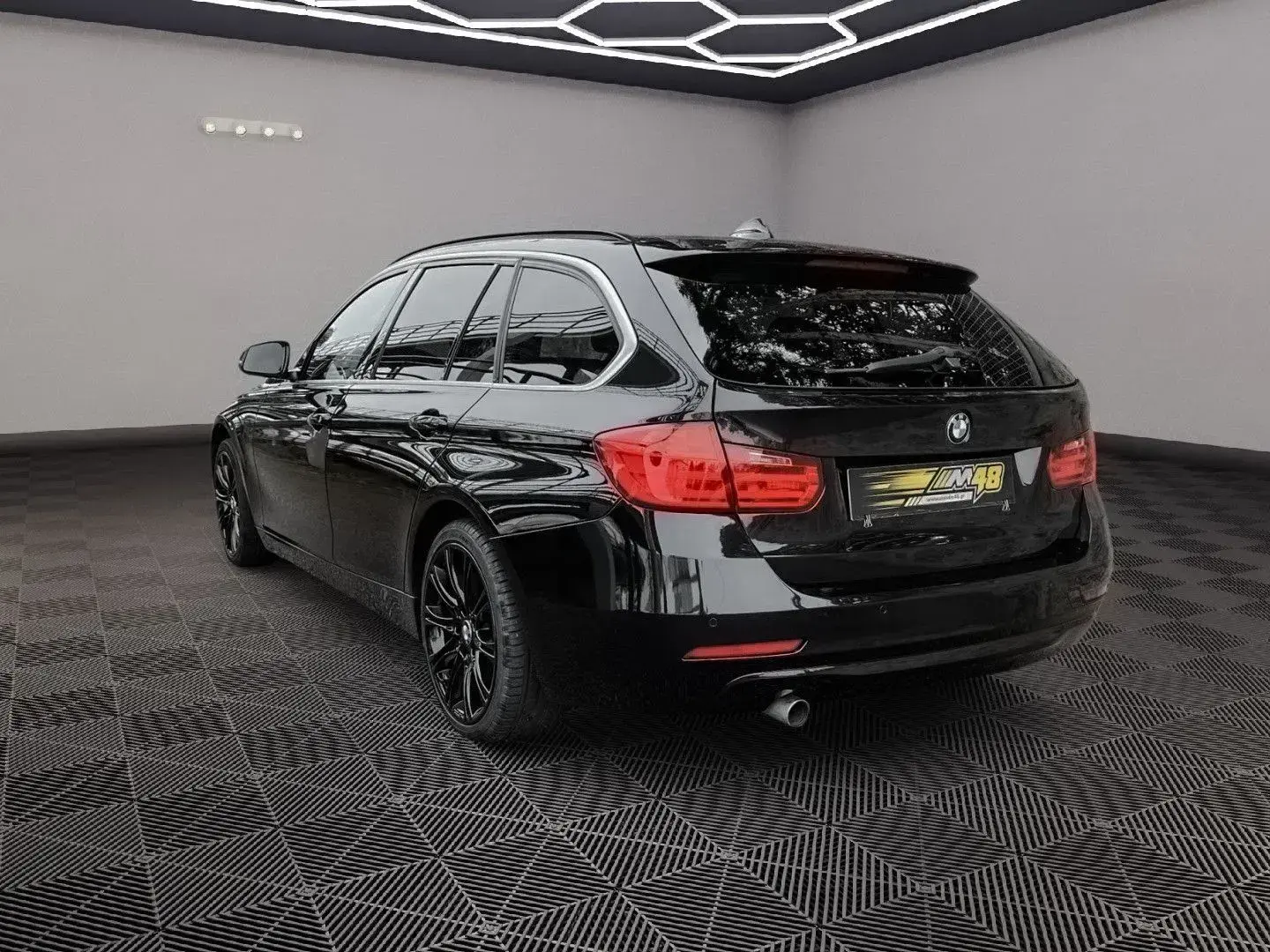 BMW 318 d Touring Line Sport 3