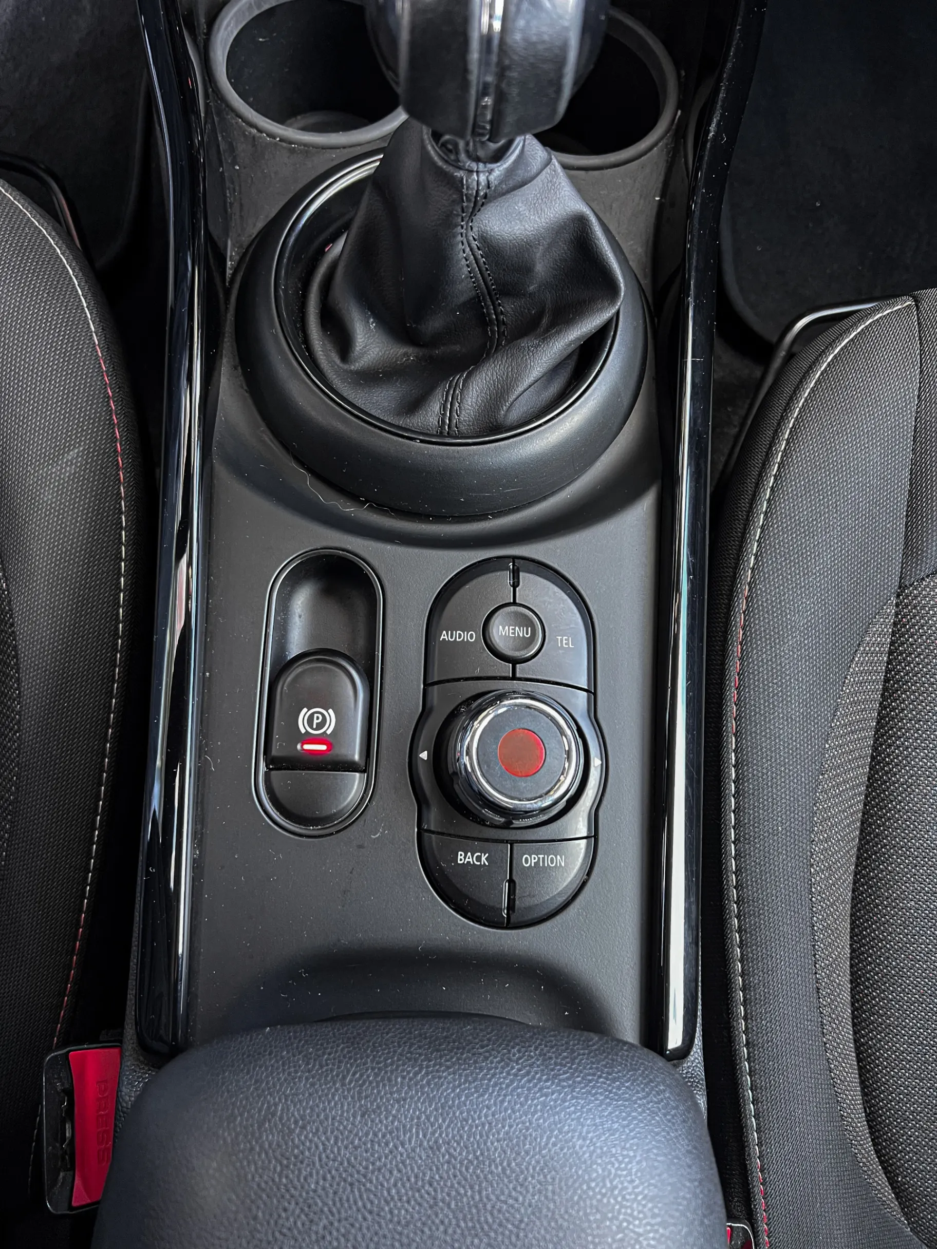 MINI Clubman One D 13