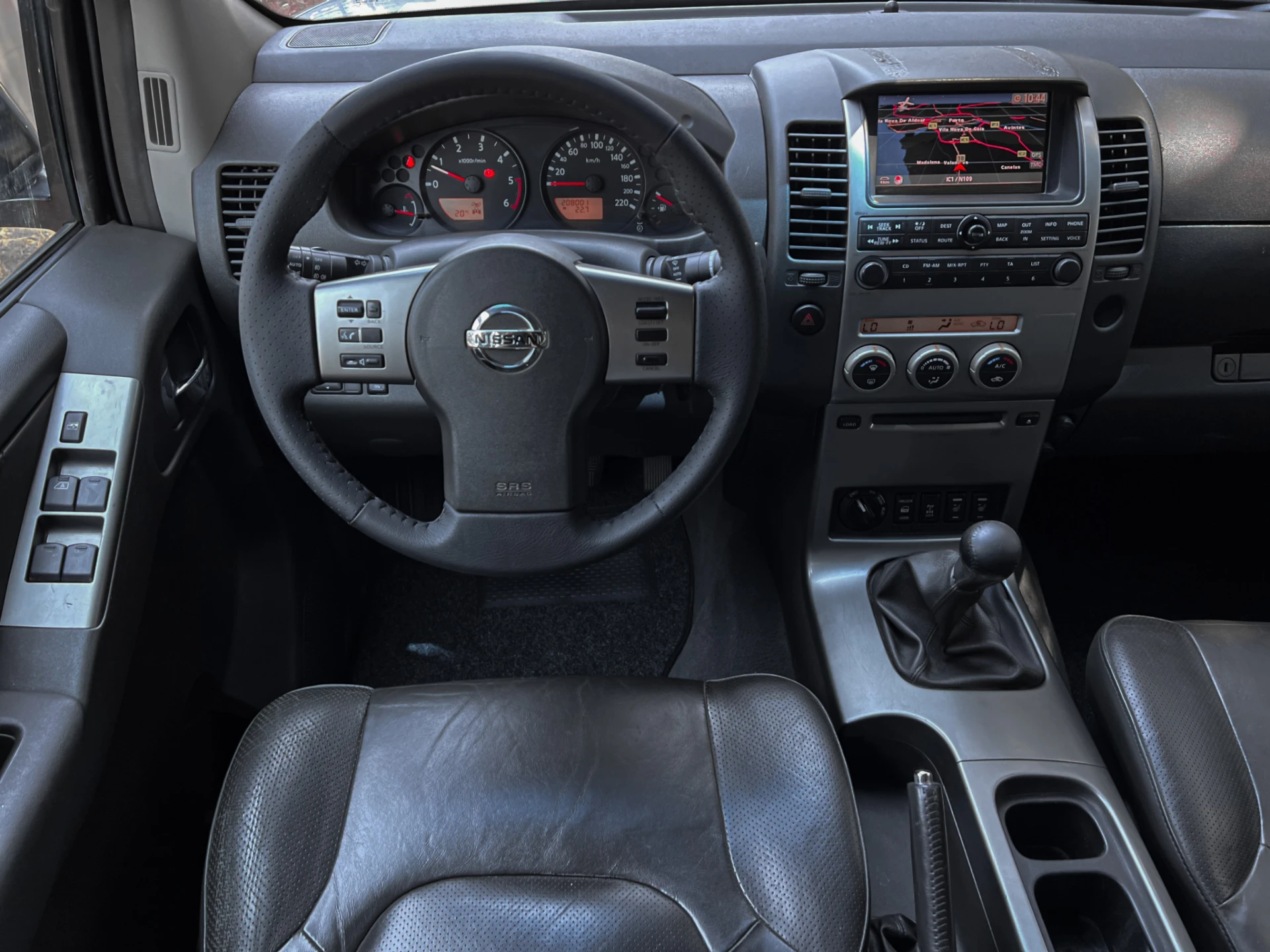 Nissan Navara Nav 2.5 dCi CD SE Comf+C-C+BDT 8