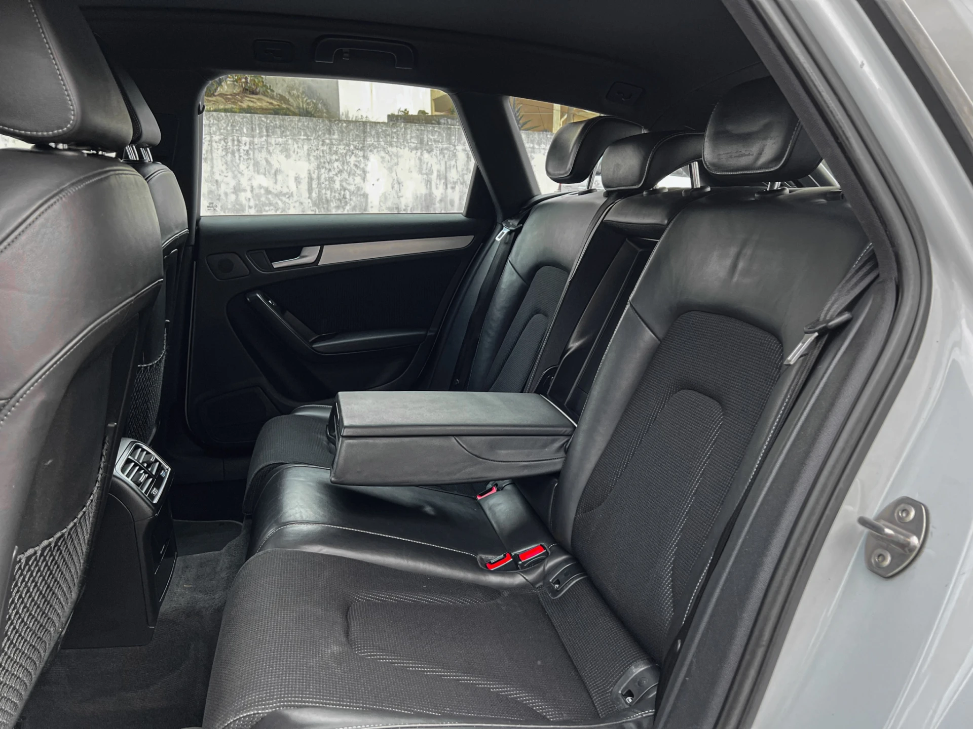 Audi A4 Avant 2.0 TDI S-line Multitronic 13