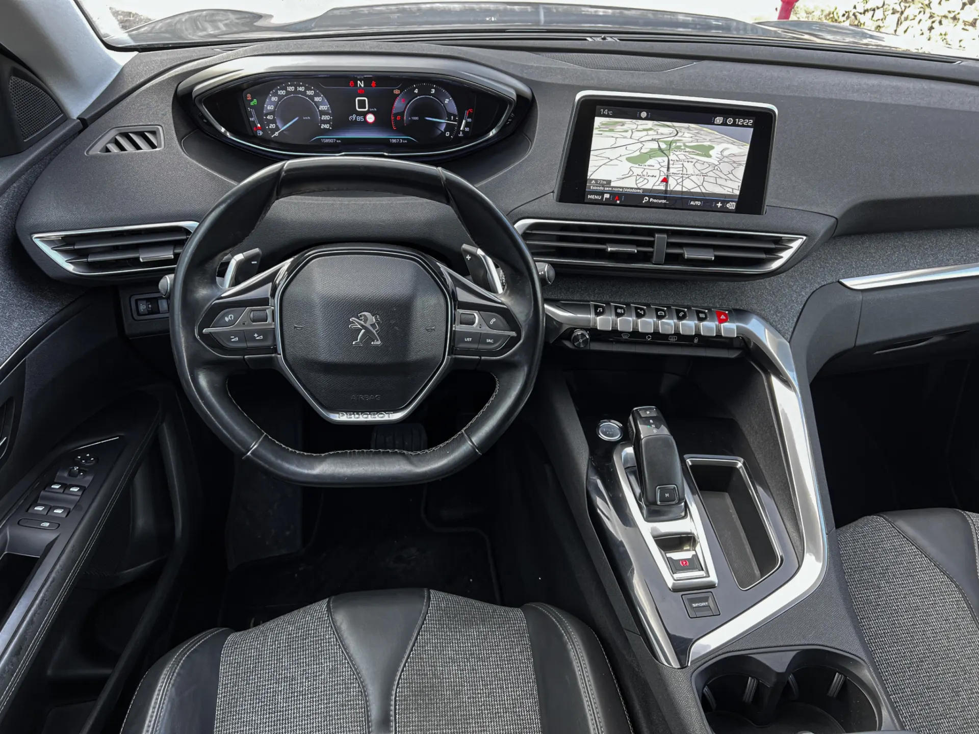 Peugeot 3008 1.6 BlueHDi Allure EAT6 J18 7