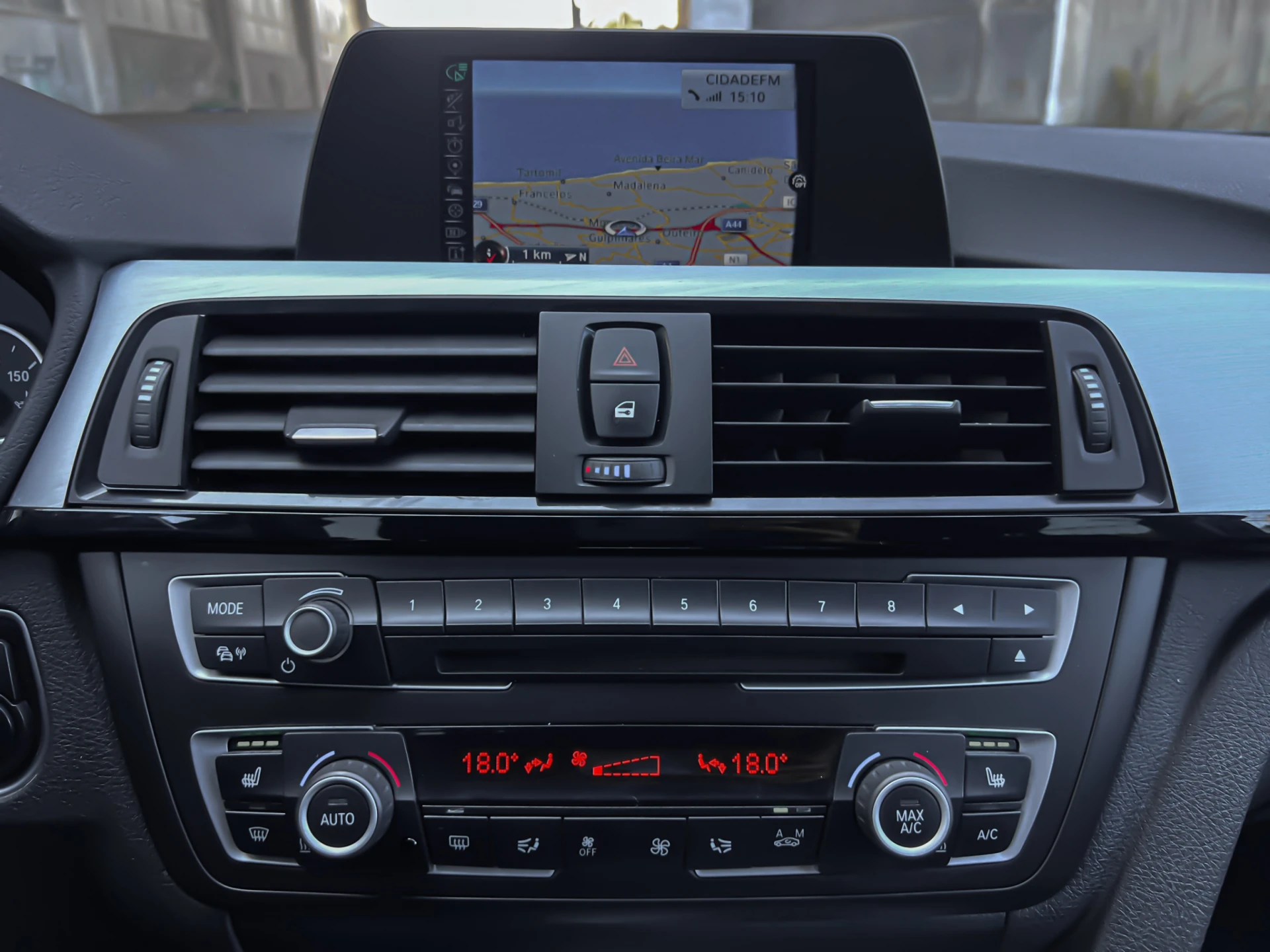 BMW 320 d Touring Auto Line Sport 10