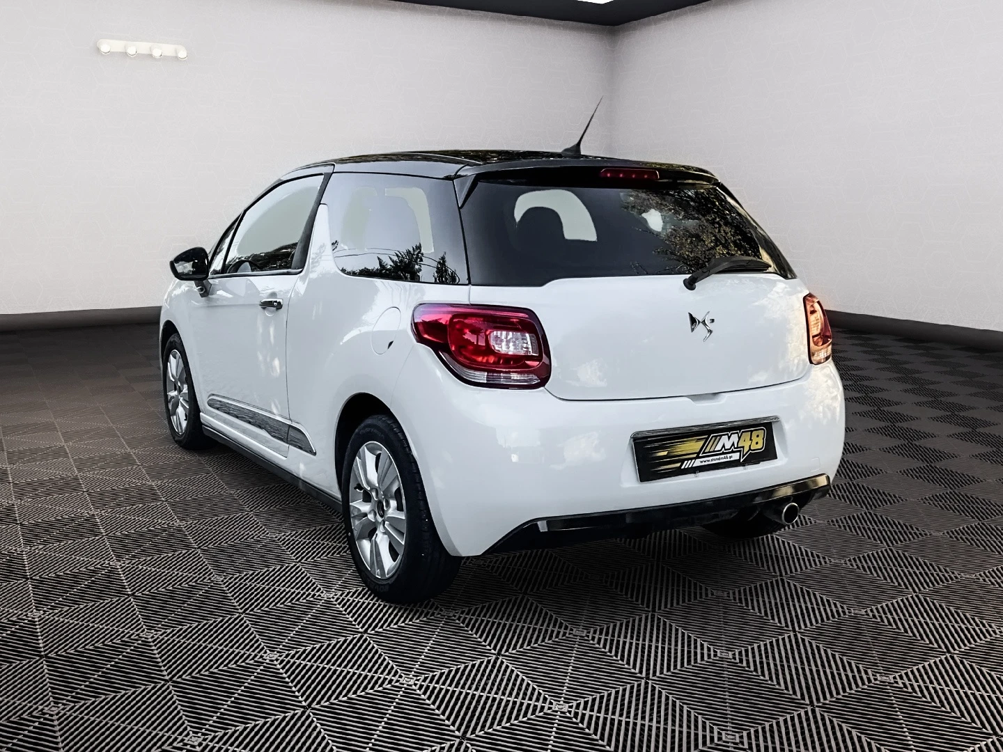 Citroën DS3 1.2 VTi So Chic 4