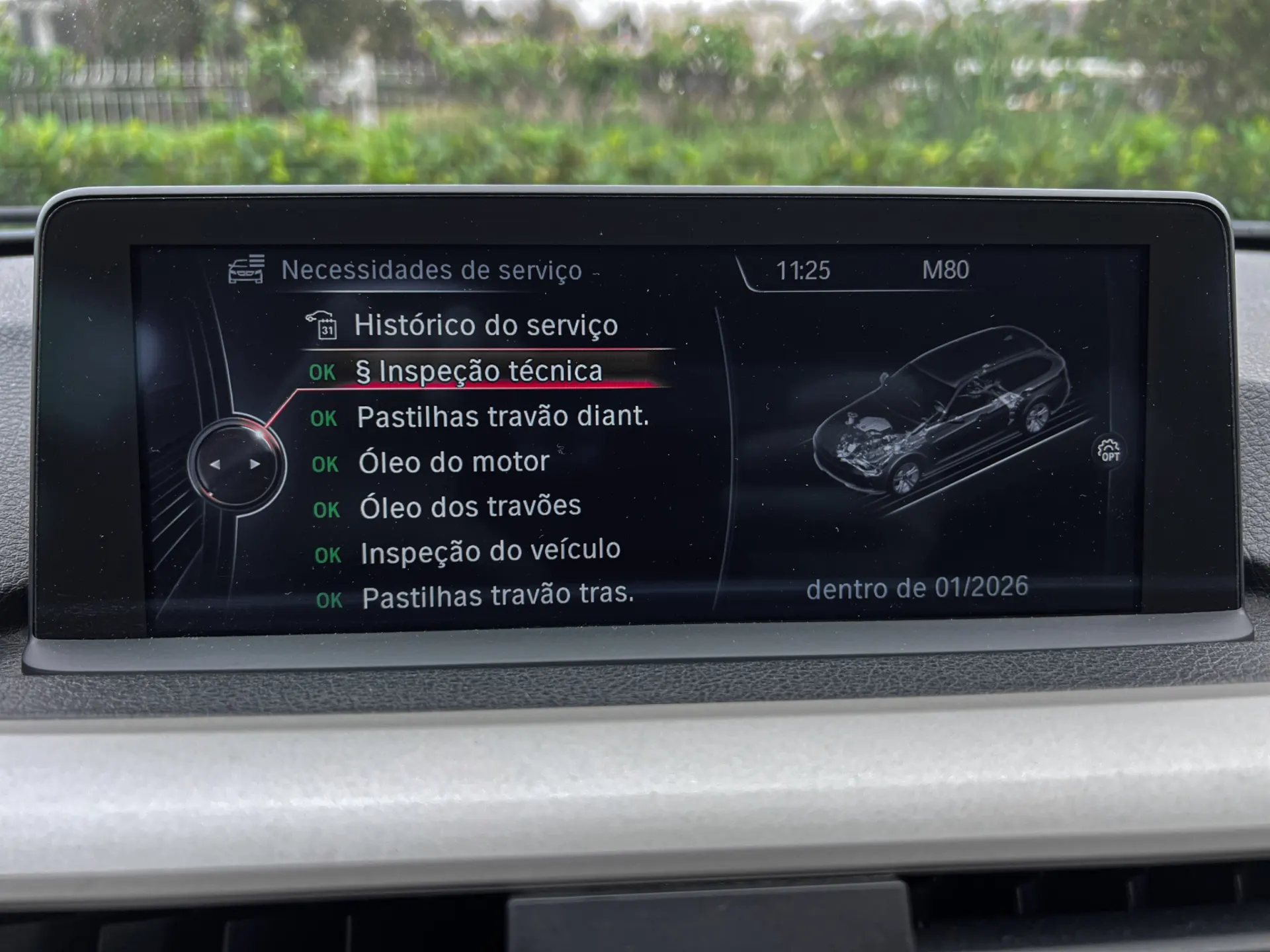 BMW 318 d Touring Auto 12