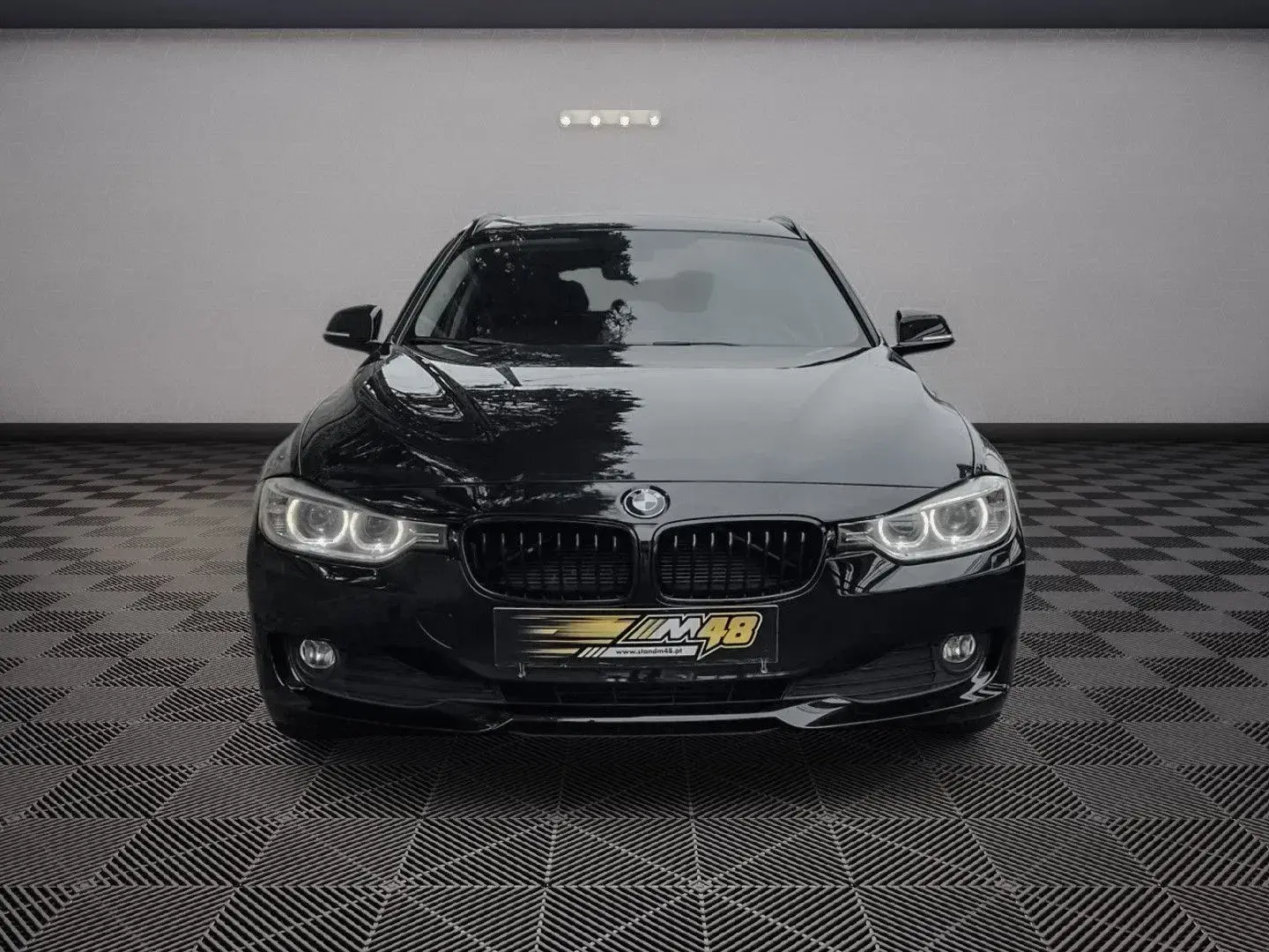 BMW 318 d Touring Line Sport 2