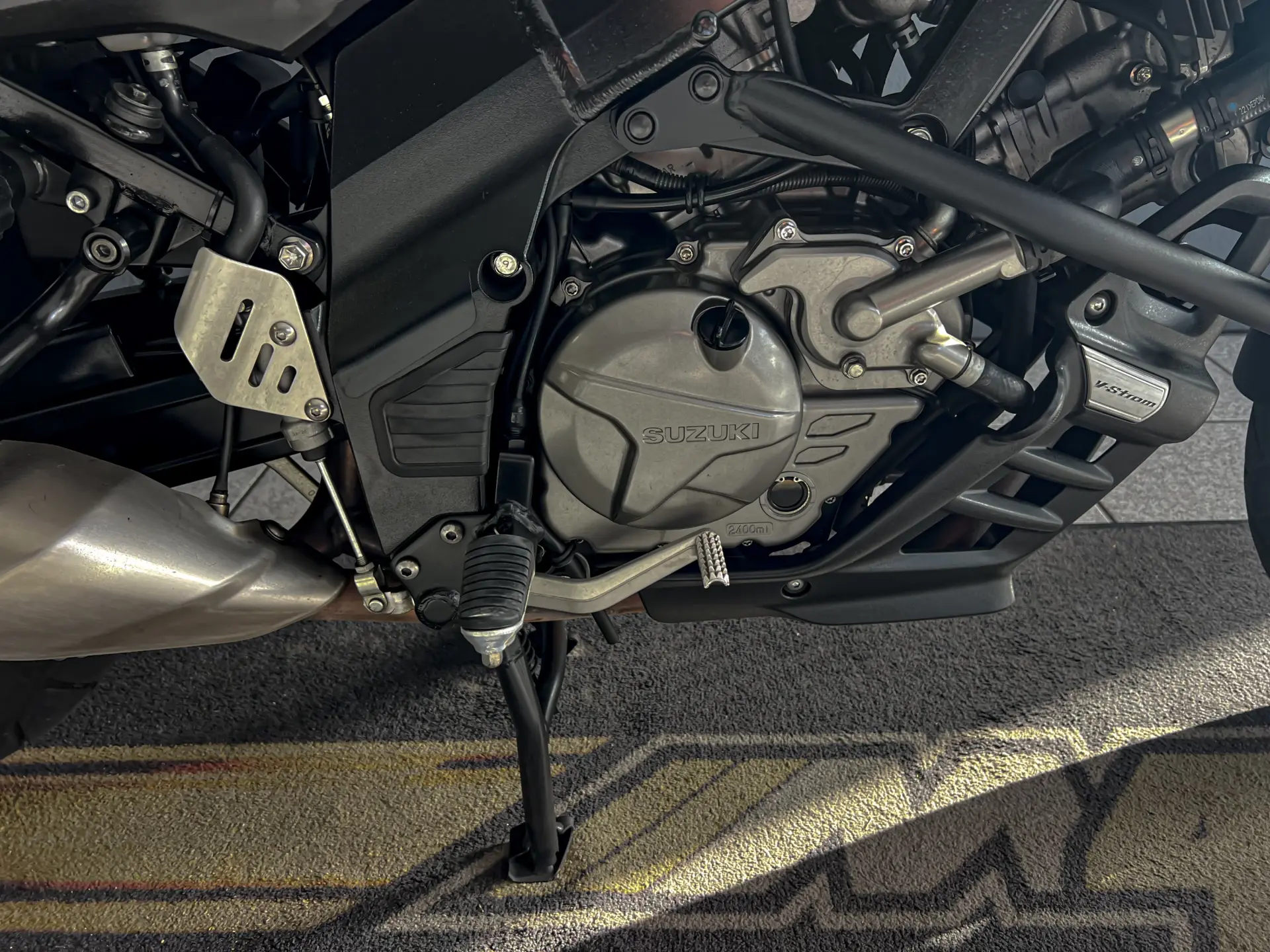 Suzuki v-strom 650 16