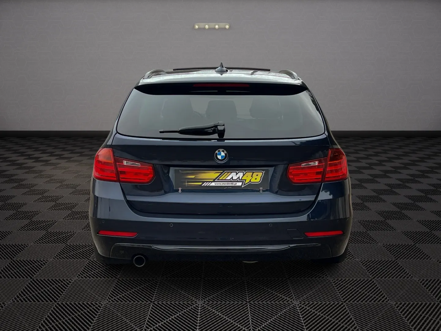 BMW 318 d Touring Auto Line Sport 4
