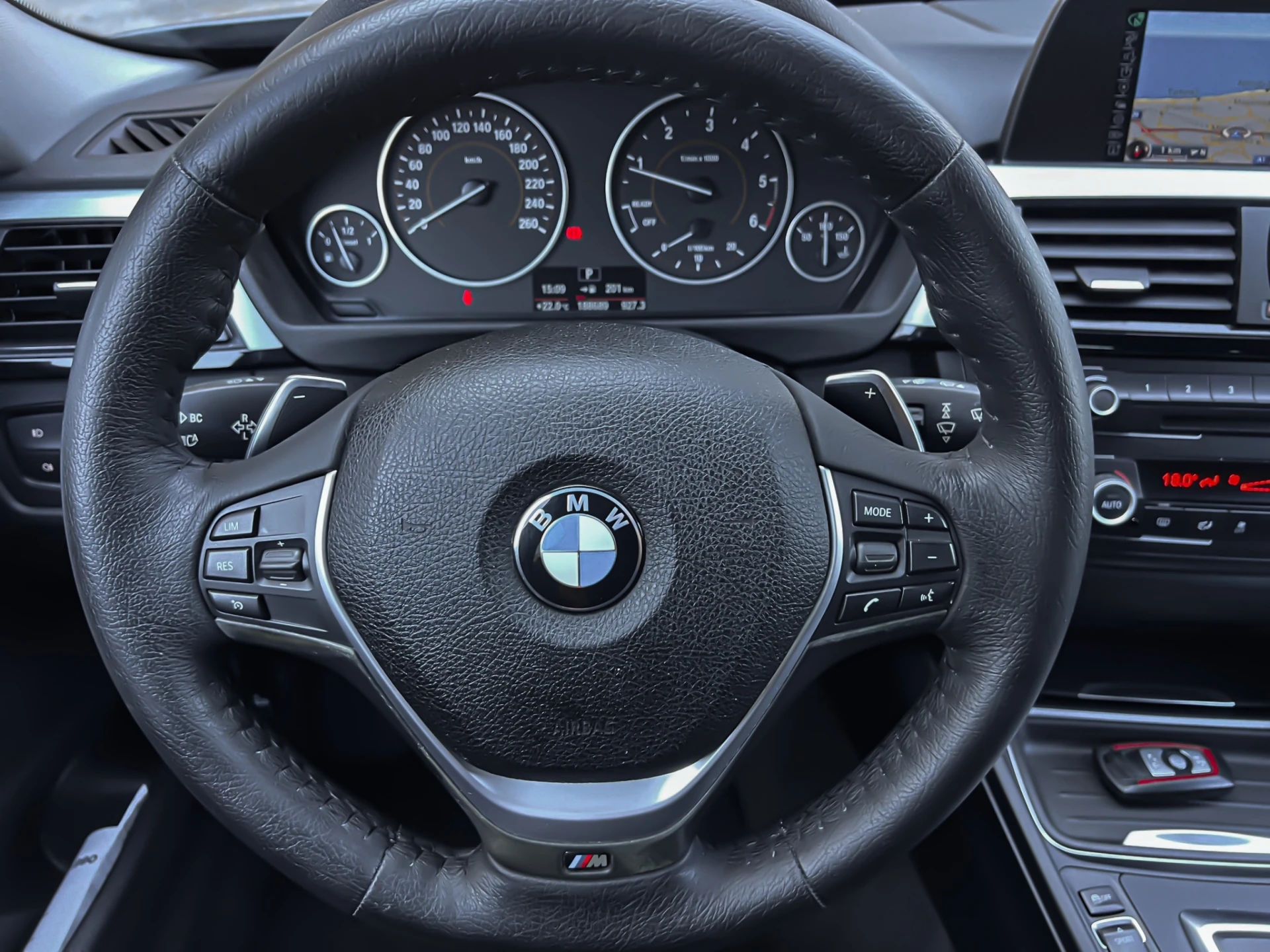 BMW 320 d Touring Auto Line Sport 9