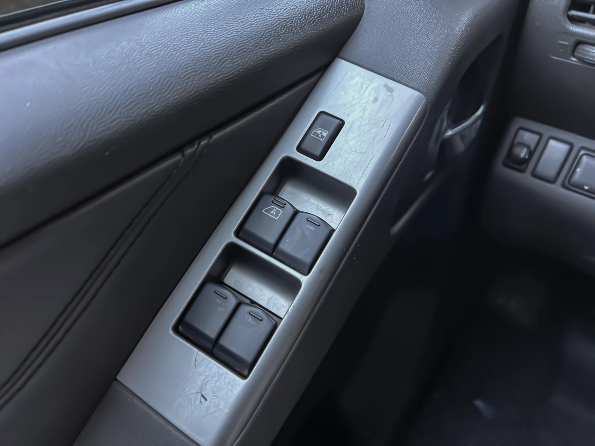 Nissan Navara Nav 2.5 dCi CD SE Comf+C-C+BDT 17